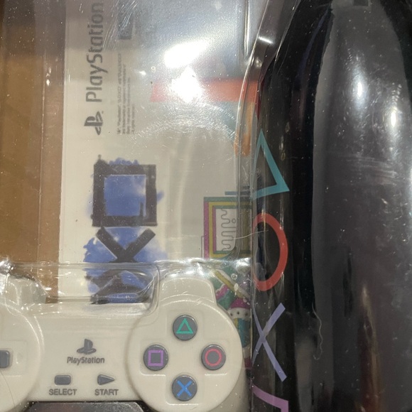 💙 HOST PICK 💙- Perfect gamer gift set - Picture 2 of 4